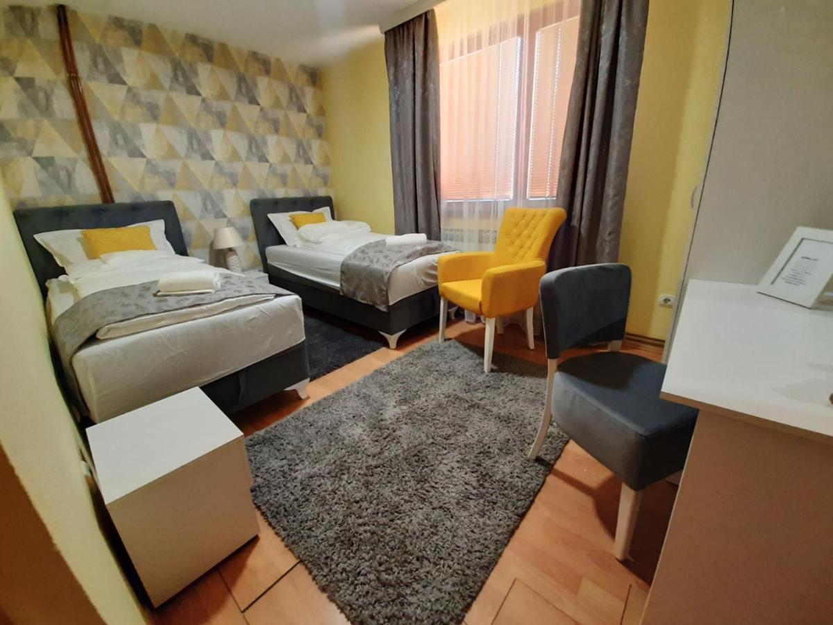 Apartman Lara Foca Esterno foto