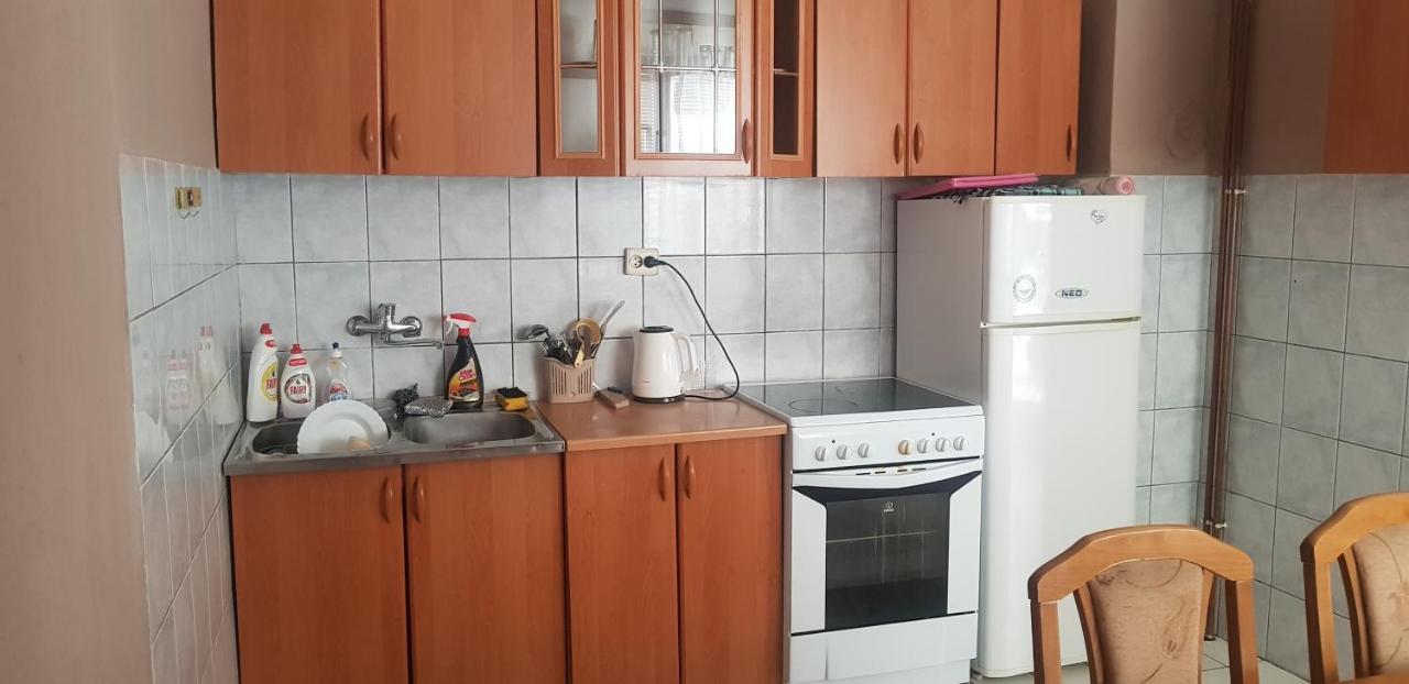 Apartman Lara Foca Esterno foto