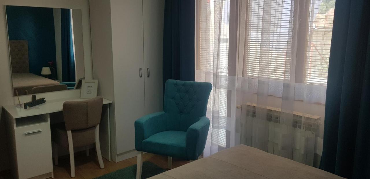 Apartman Lara Foca Esterno foto