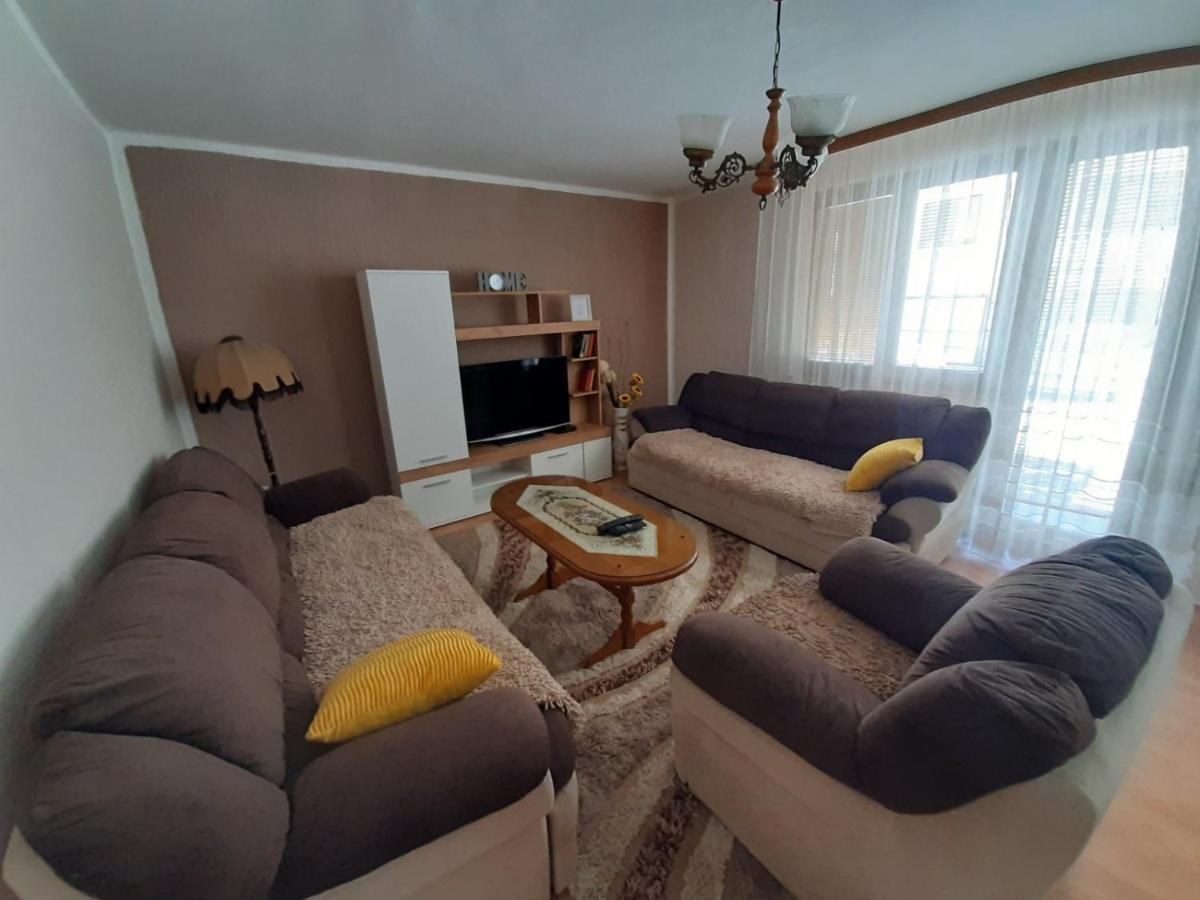 Apartman Lara Foca Esterno foto